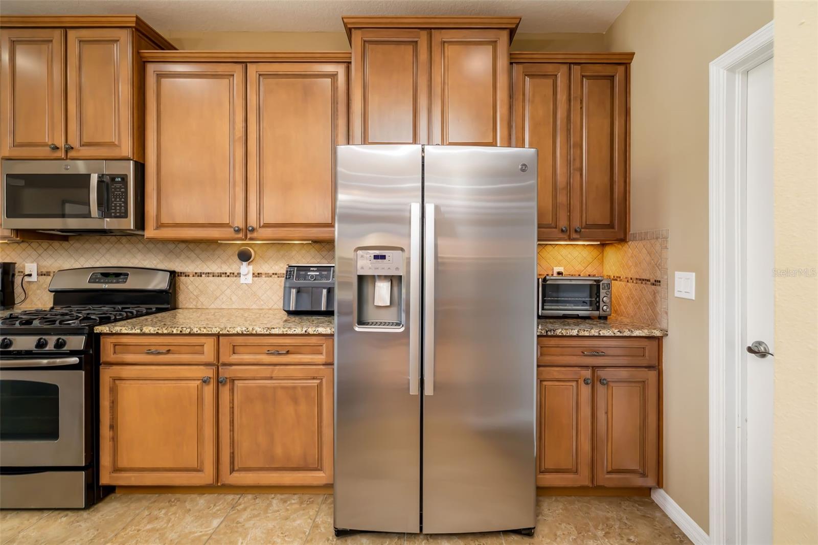 Image 13 of 71 For 8168 36th Street E