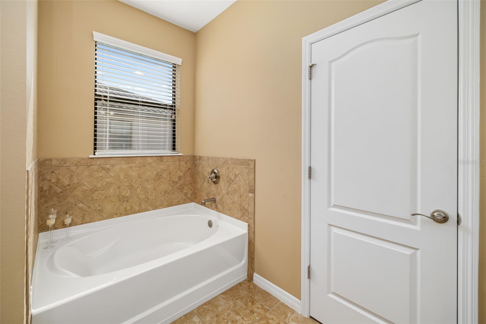 Image 24 of 71 For 8168 36th Street E