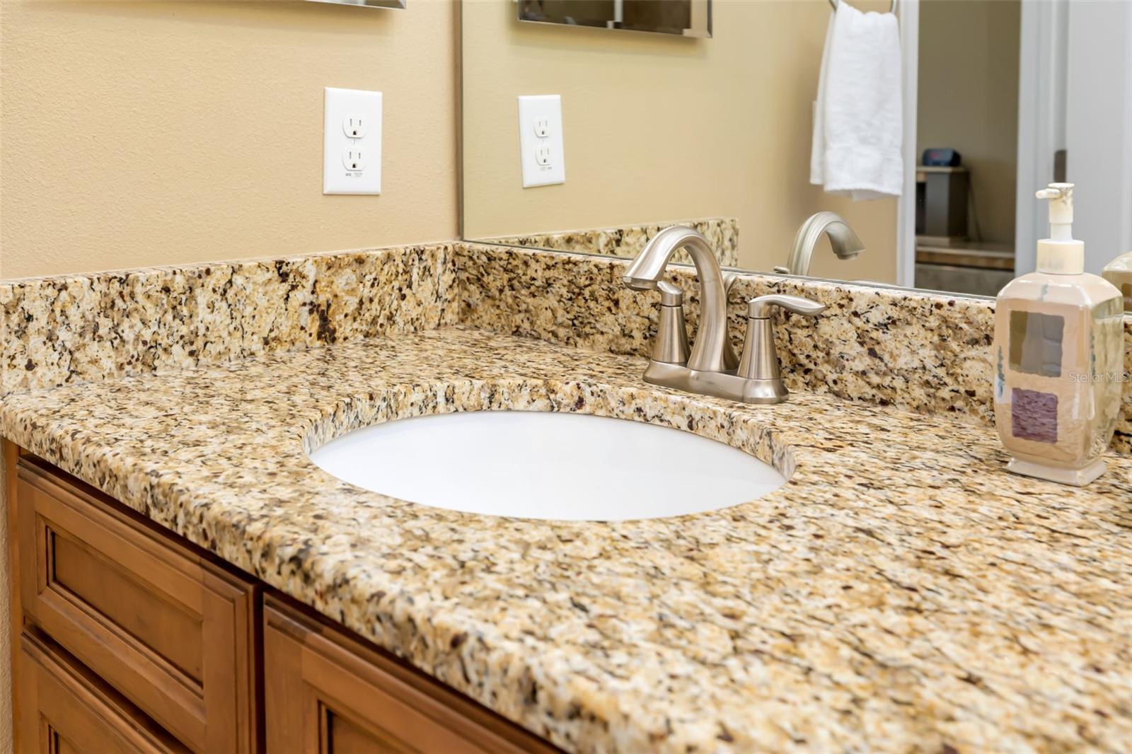 Image 27 of 71 For 8168 36th Street E