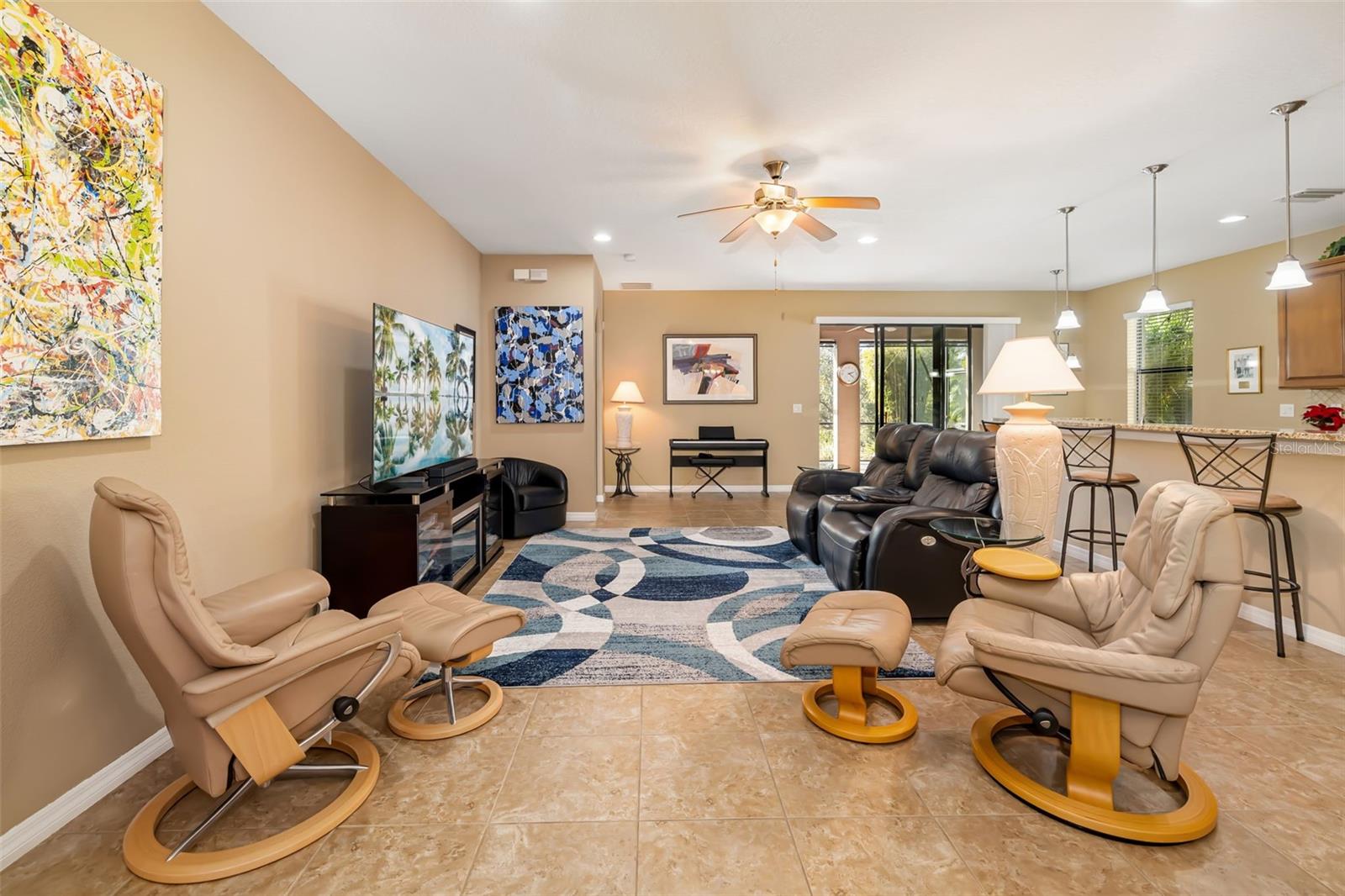 Image 4 of 71 For 8168 36th Street E