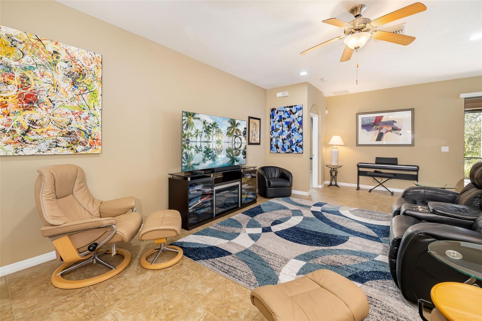 Image 5 of 71 For 8168 36th Street E