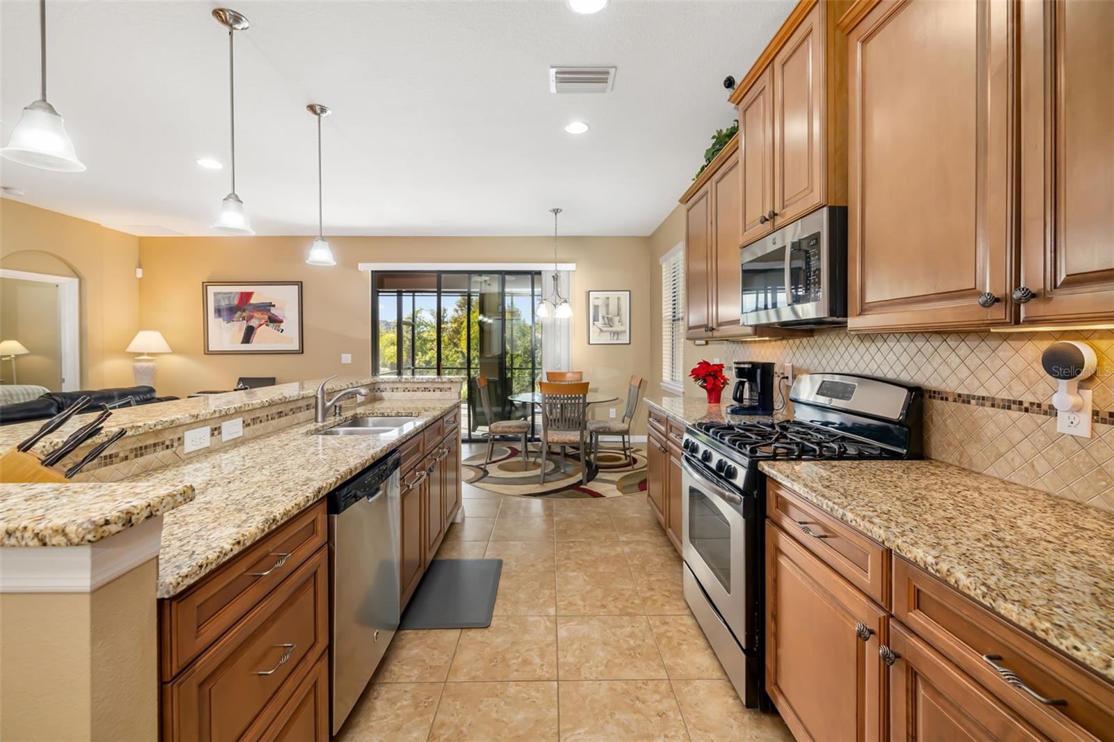 Image 9 of 71 For 8168 36th Street E