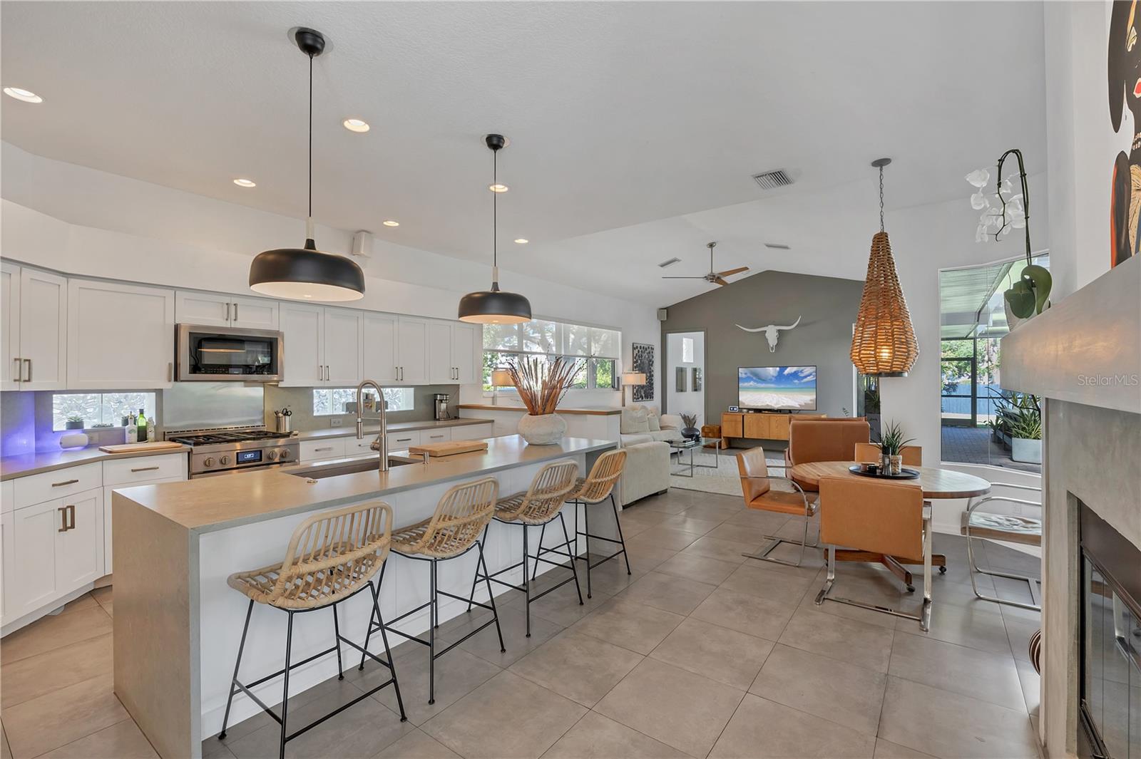 Image 16 of 58 For 4505 Camino Real