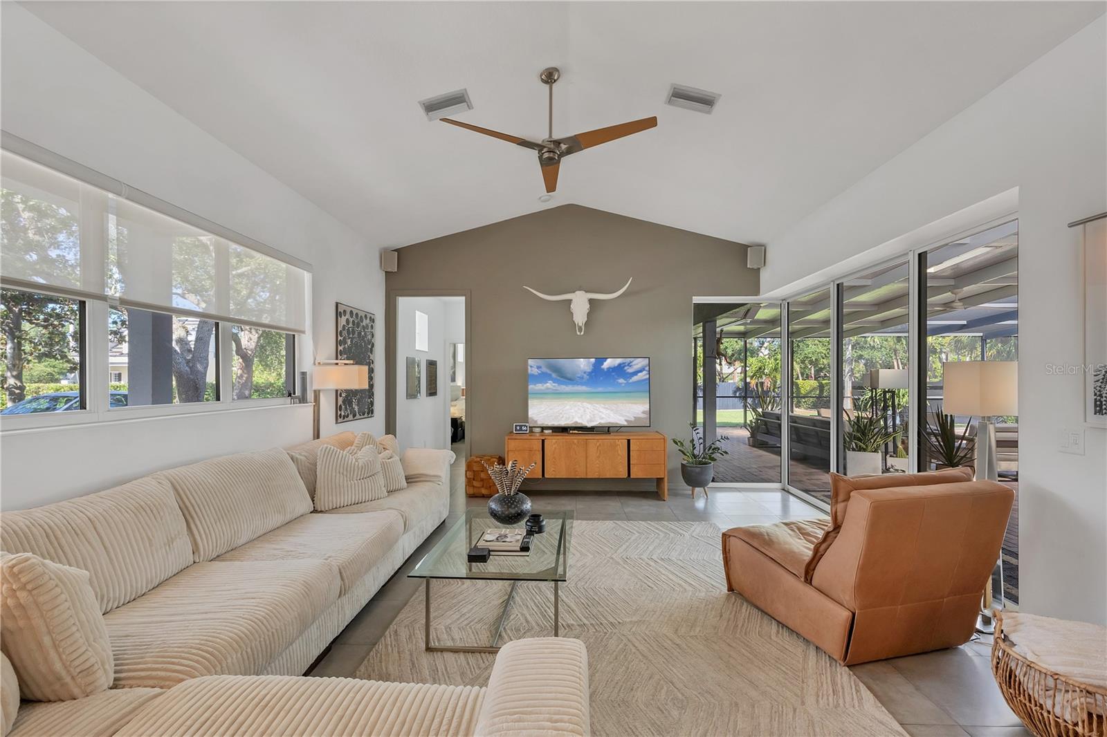 Image 22 of 58 For 4505 Camino Real