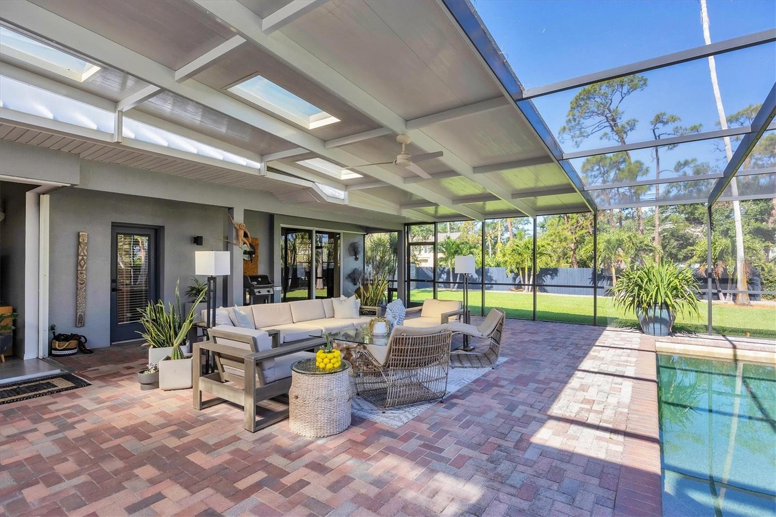 Image 43 of 58 For 4505 Camino Real