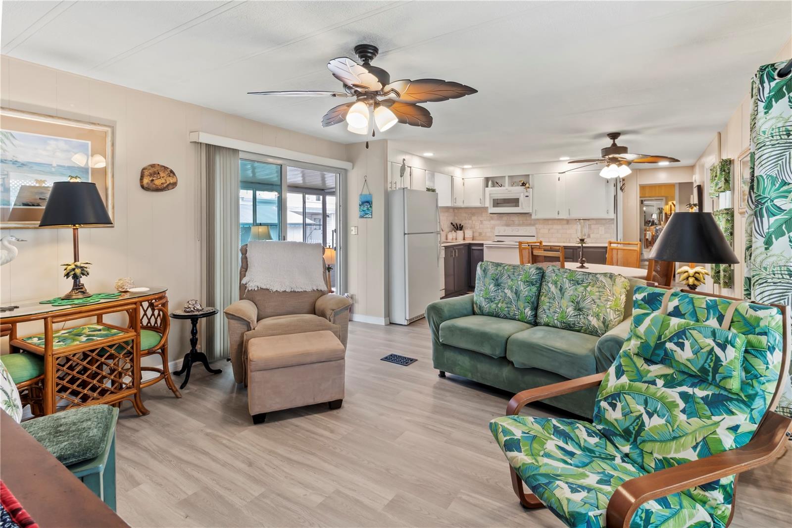 Image 15 of 44 For 214 Leisure Way