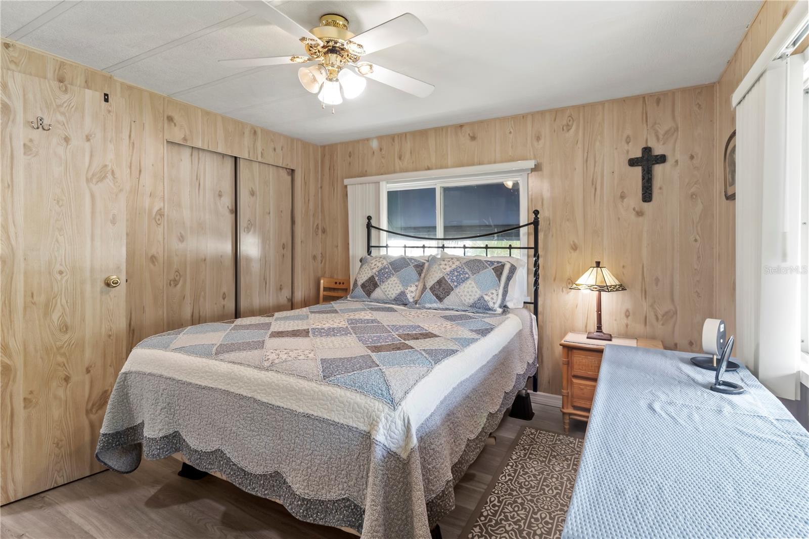 Image 23 of 44 For 214 Leisure Way