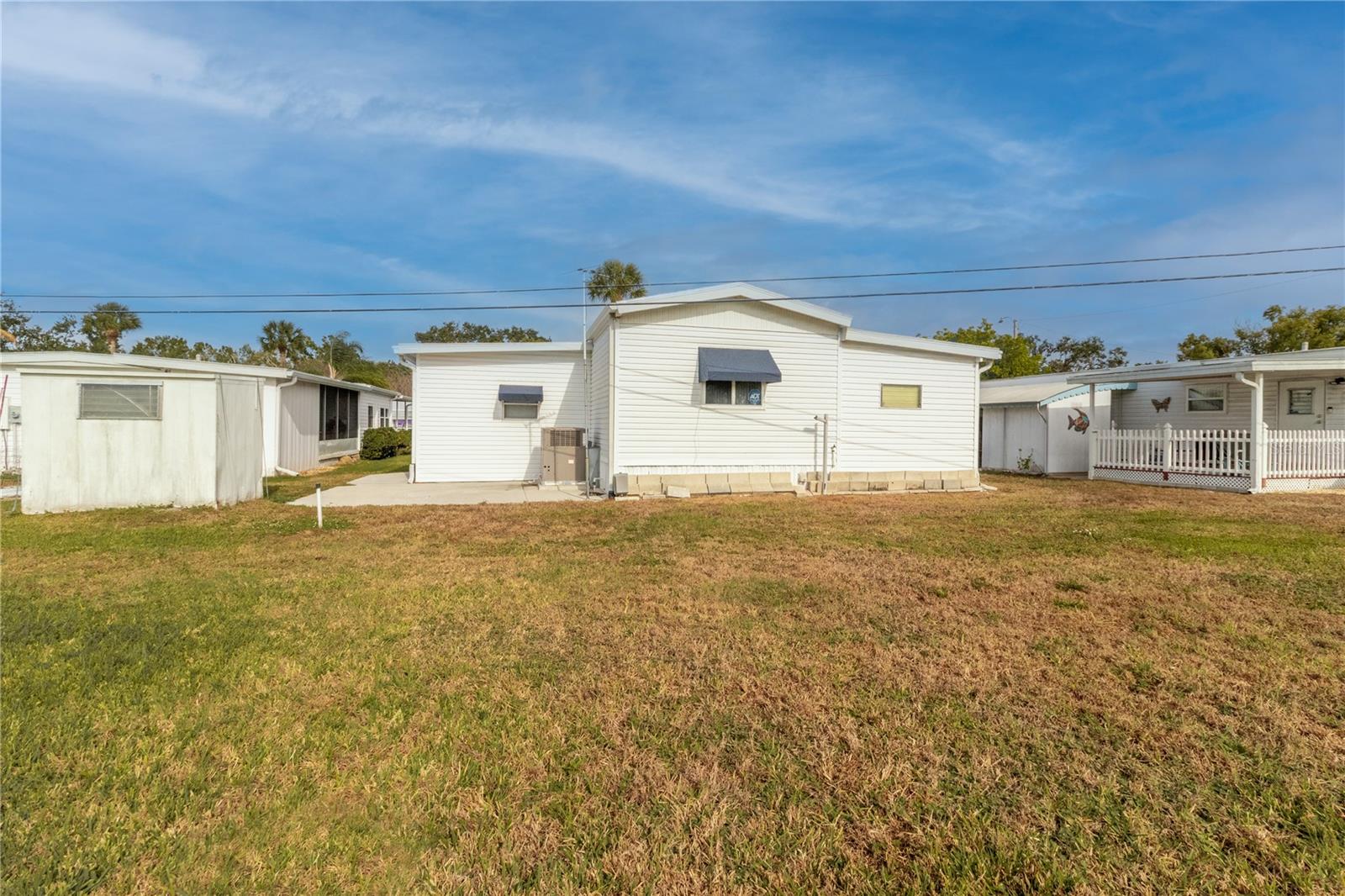 Image 33 of 44 For 214 Leisure Way