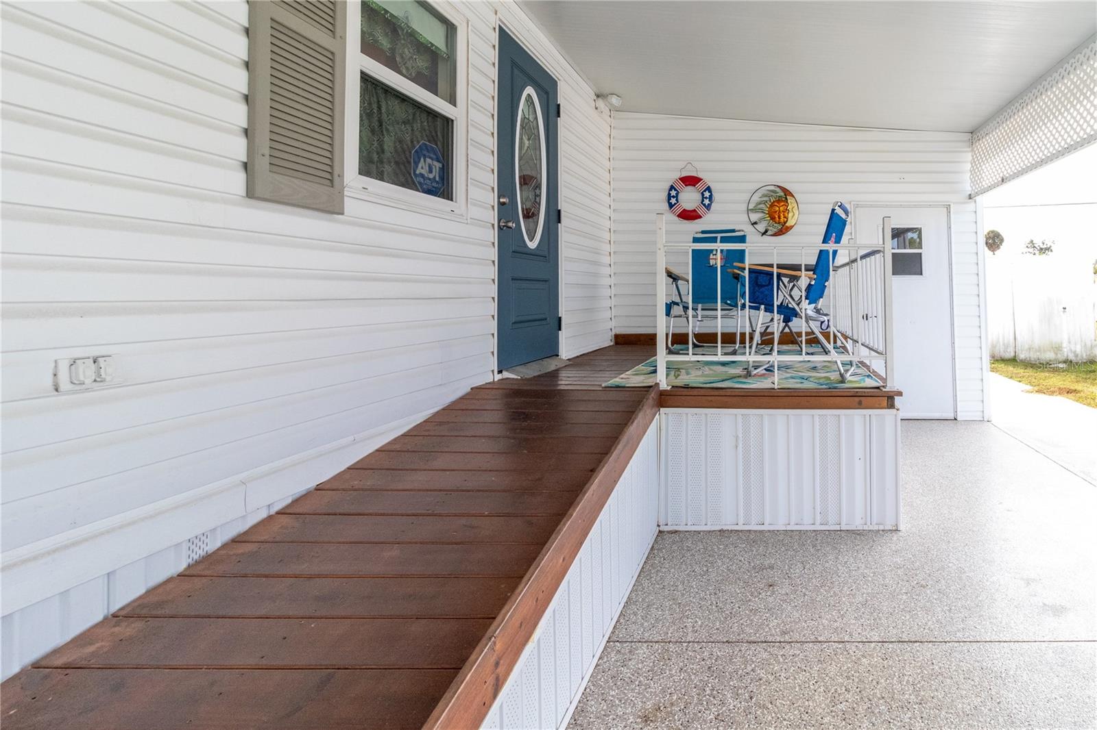 Image 5 of 44 For 214 Leisure Way