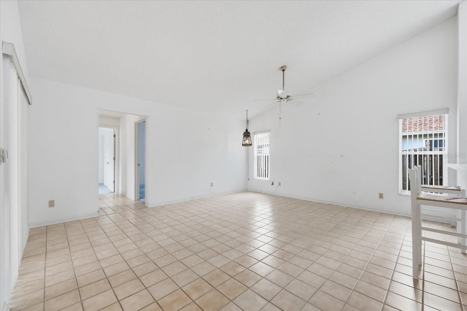 Image 21 of 43 For 12231 Shady Forest Drive