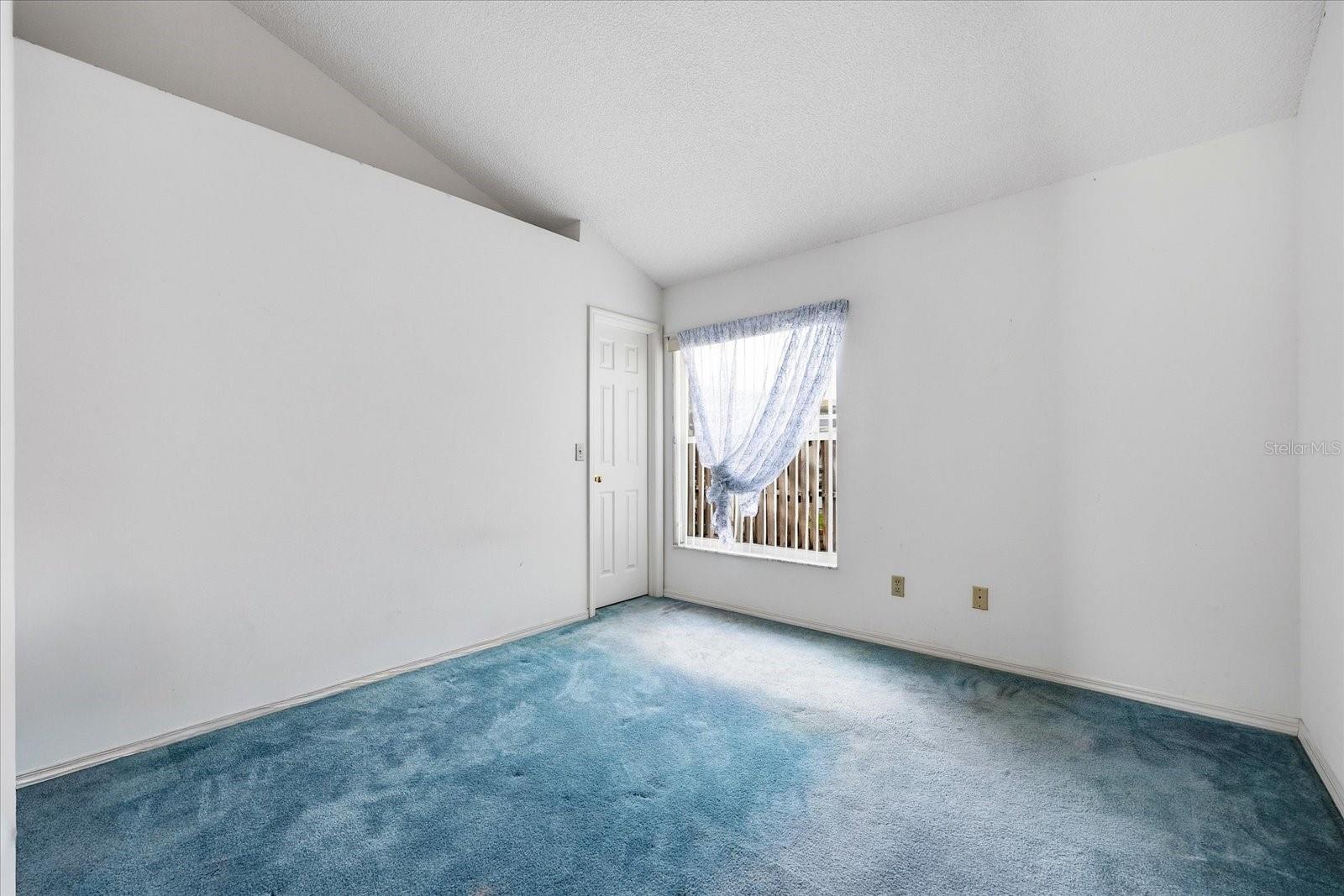 Image 27 of 43 For 12231 Shady Forest Drive