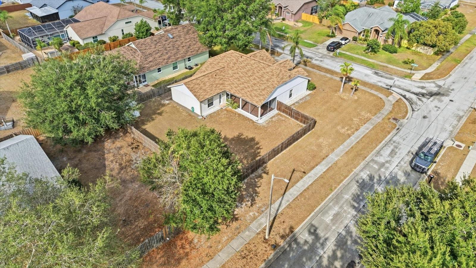 Image 36 of 43 For 12231 Shady Forest Drive