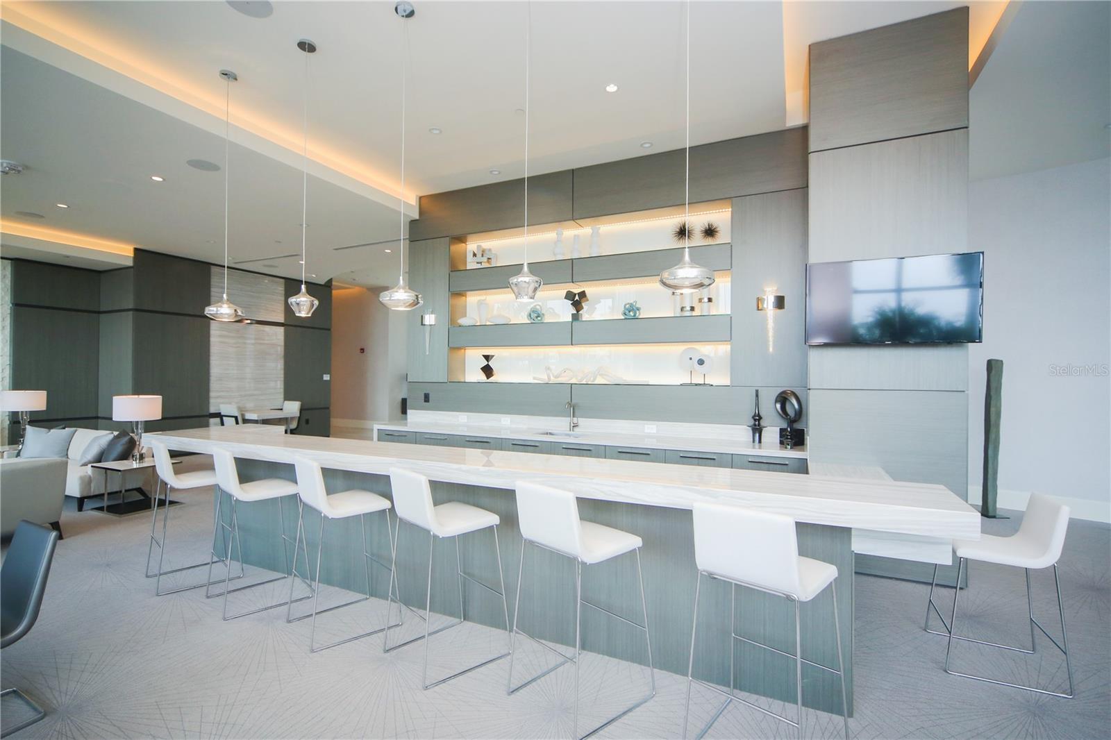 Image 30 of 41 For 1155 Gulfstream Avenue 802