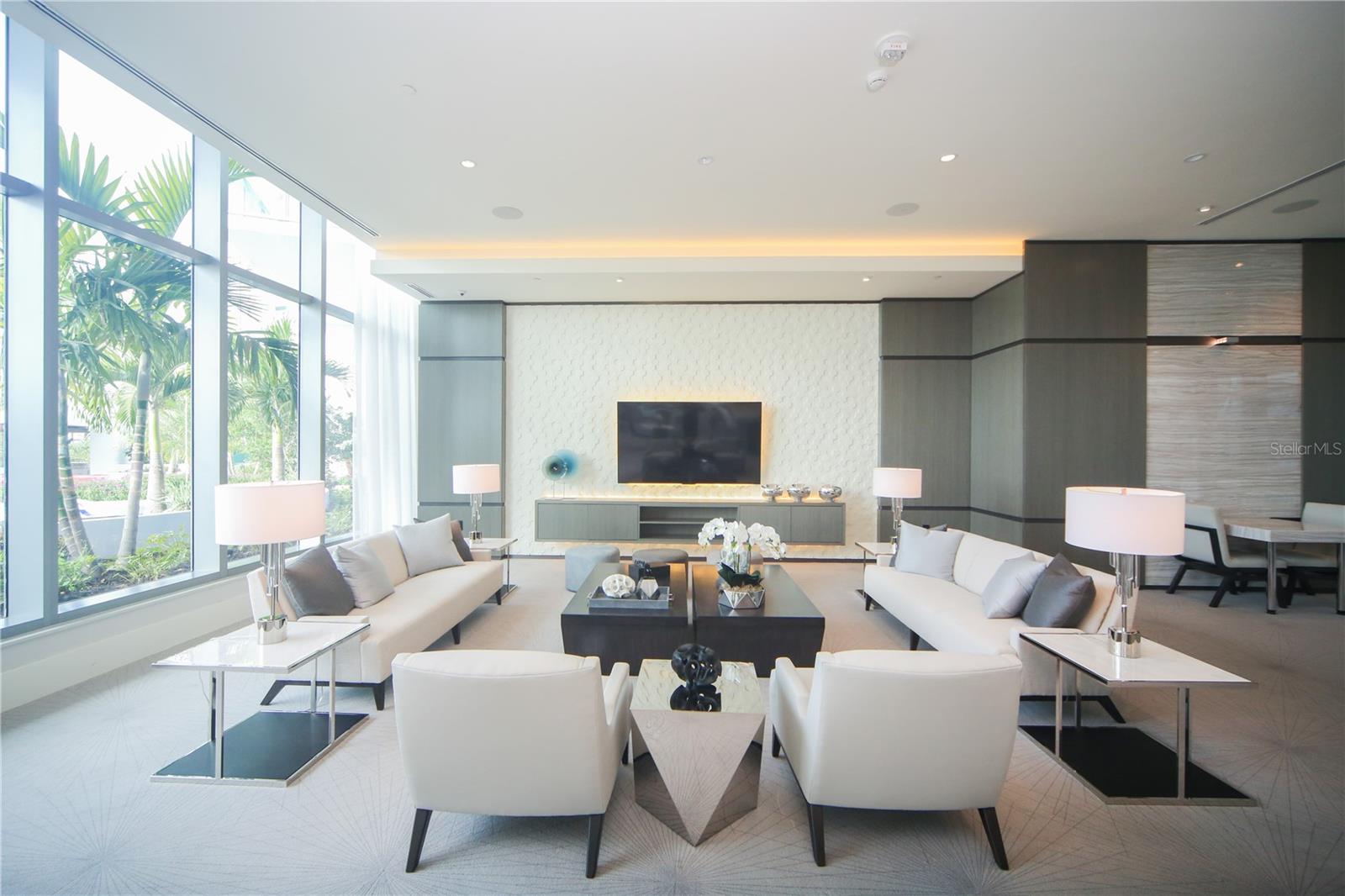 Image 31 of 41 For 1155 Gulfstream Avenue 802