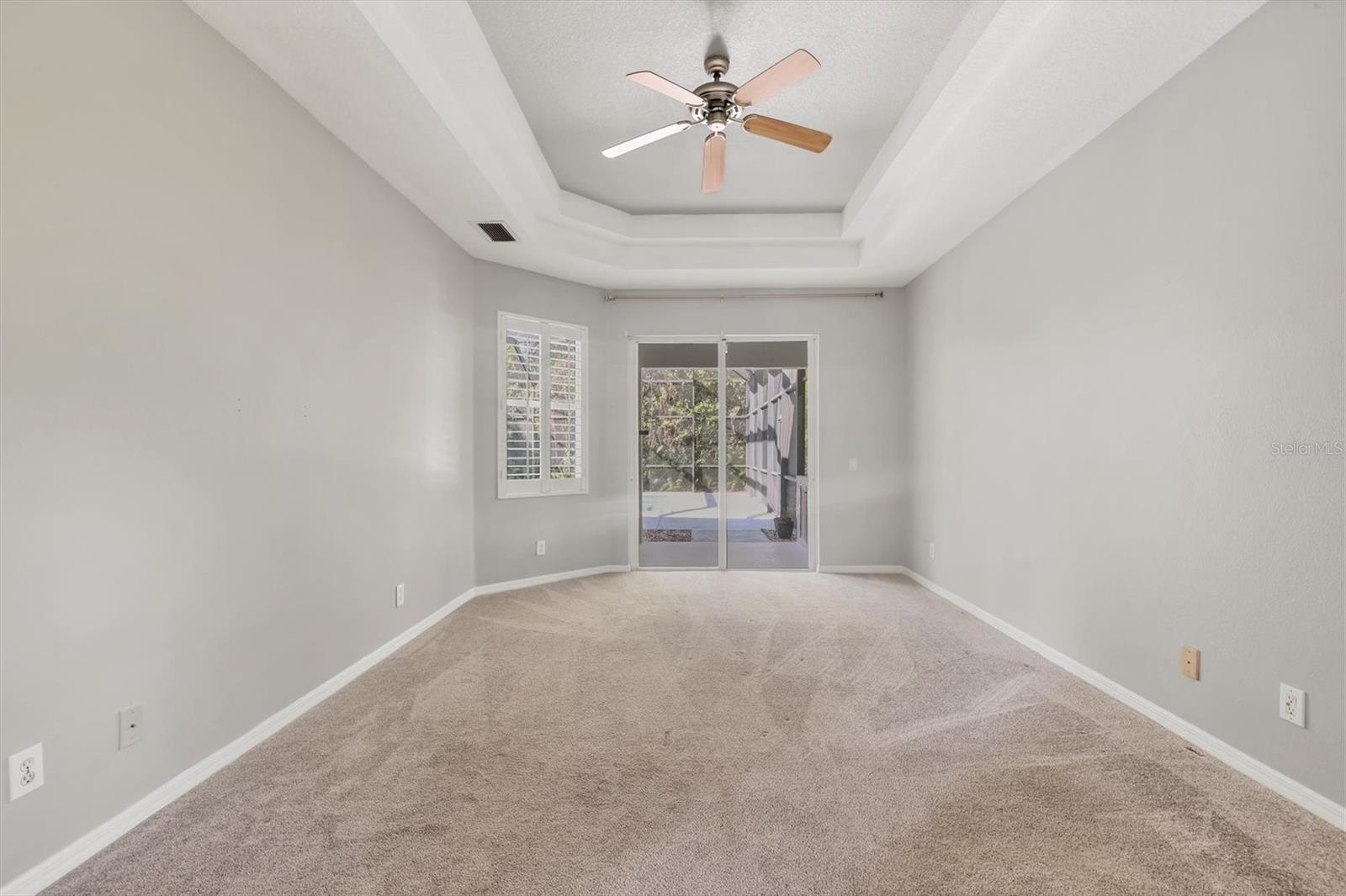 Image 28 of 47 For 104 Park Trace Boulevard