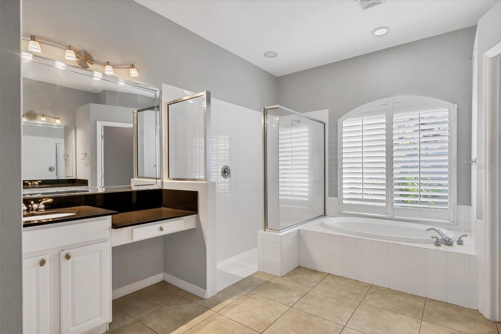 Image 30 of 47 For 104 Park Trace Boulevard