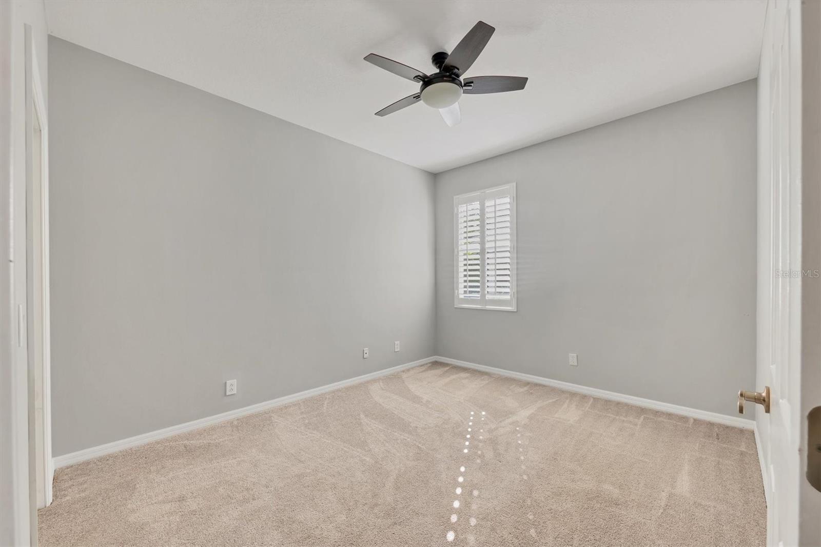 Image 35 of 47 For 104 Park Trace Boulevard