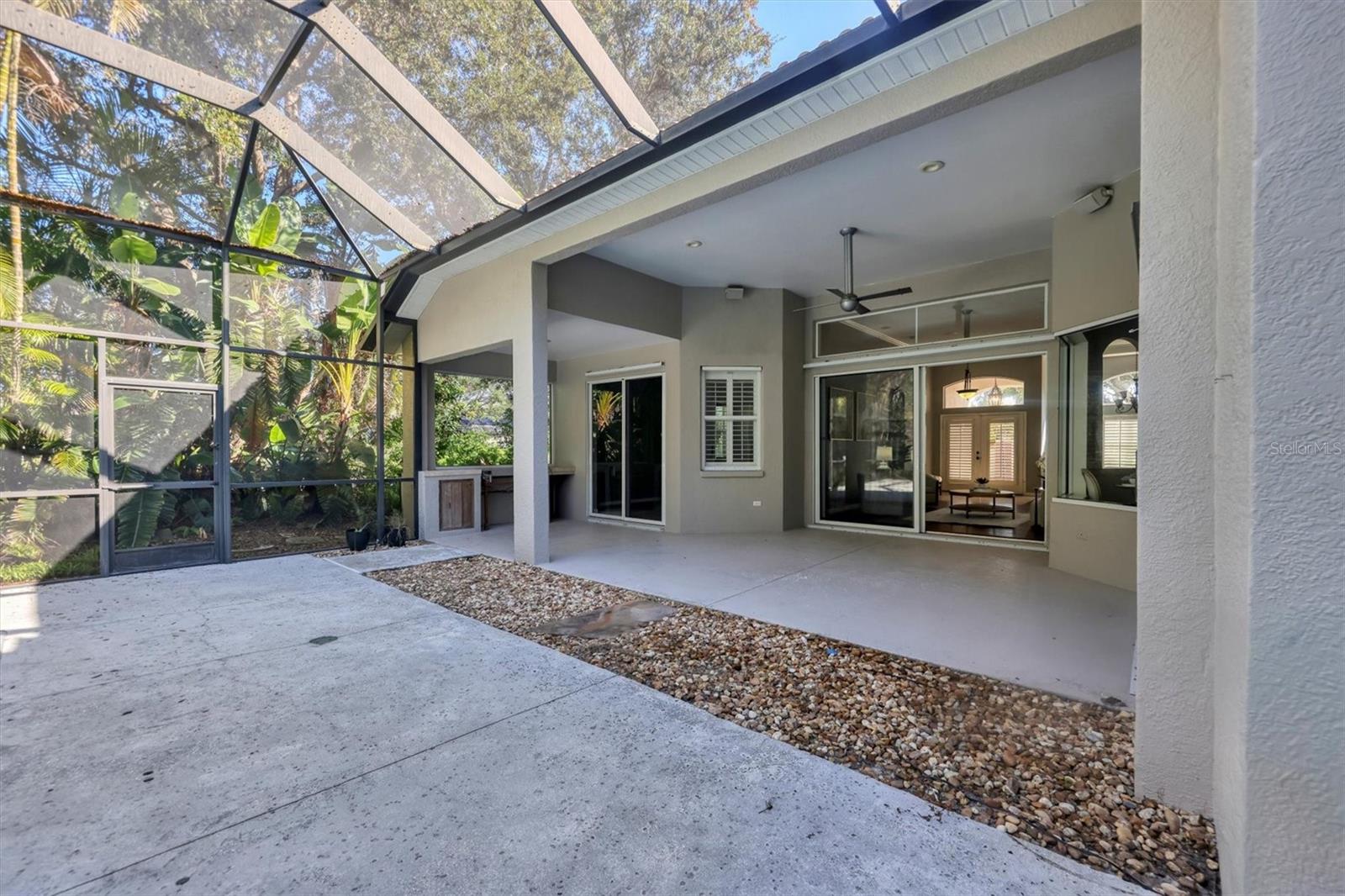 Image 42 of 47 For 104 Park Trace Boulevard