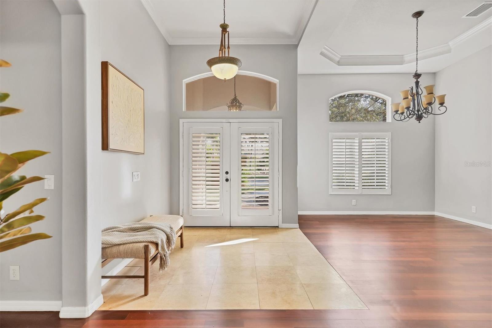 Image 7 of 47 For 104 Park Trace Boulevard