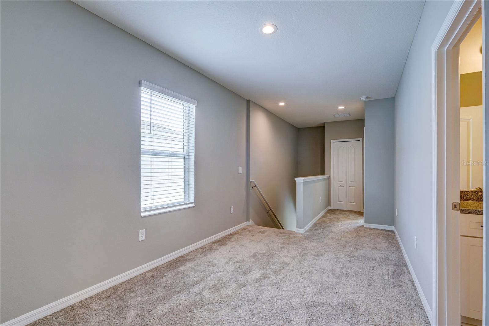 Image 11 of 28 For 8451 Canyon Creek Trail