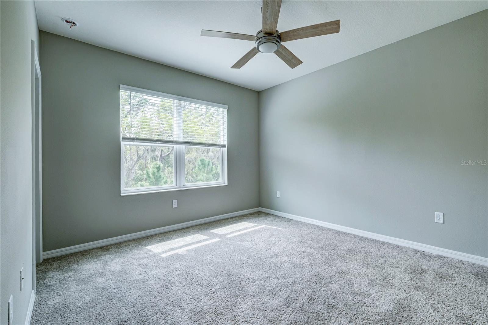 Image 14 of 28 For 8451 Canyon Creek Trail