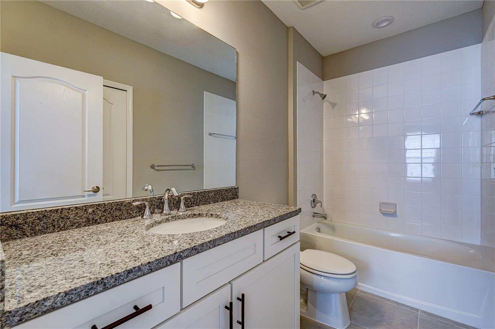 Image 19 of 28 For 8451 Canyon Creek Trail