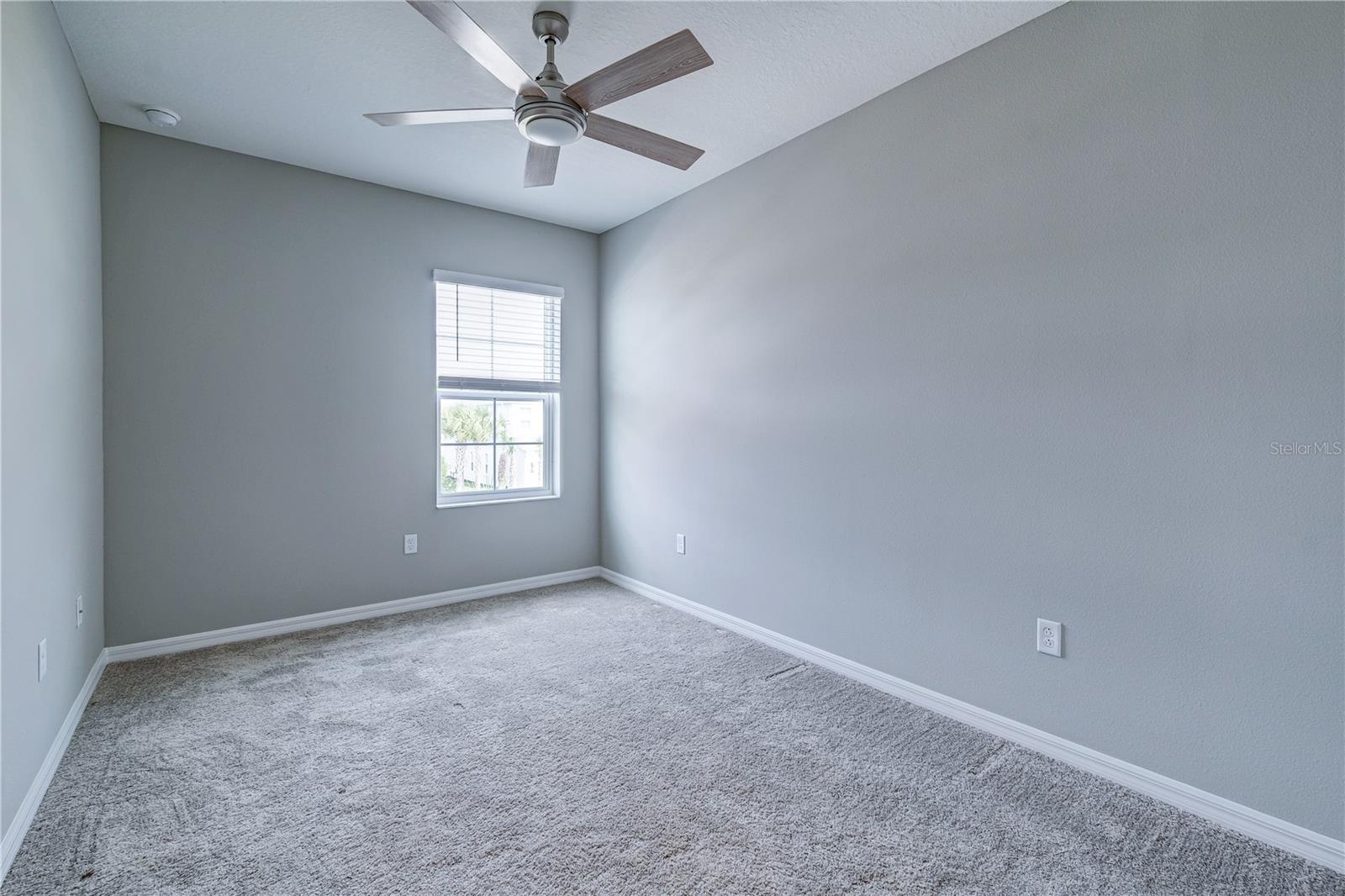 Image 20 of 28 For 8451 Canyon Creek Trail