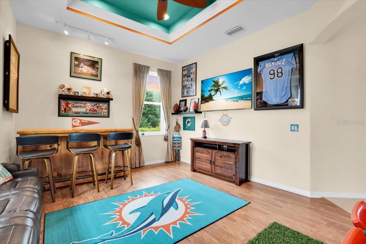 Image 11 of 49 For 3336 Lakeside Circle