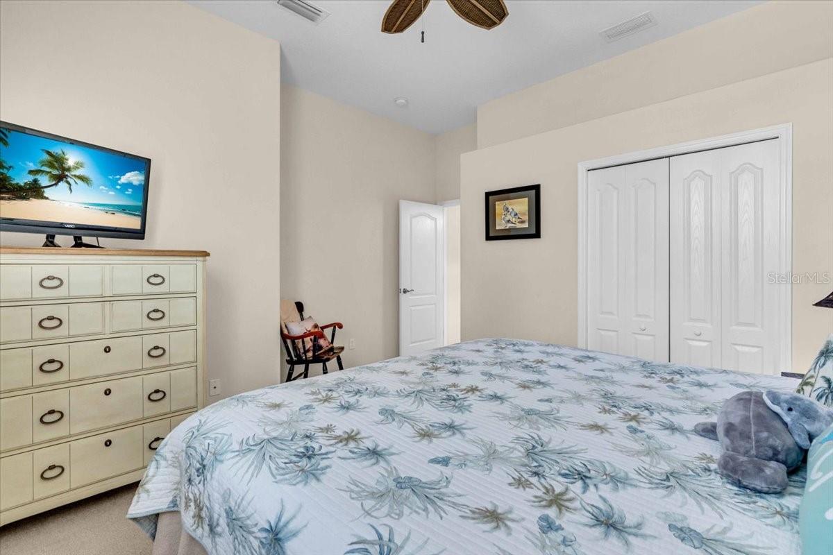 Image 44 of 49 For 3336 Lakeside Circle