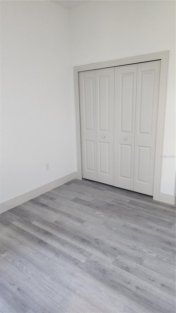 Image 23 of 26 For 23469 Roscoe Avenue