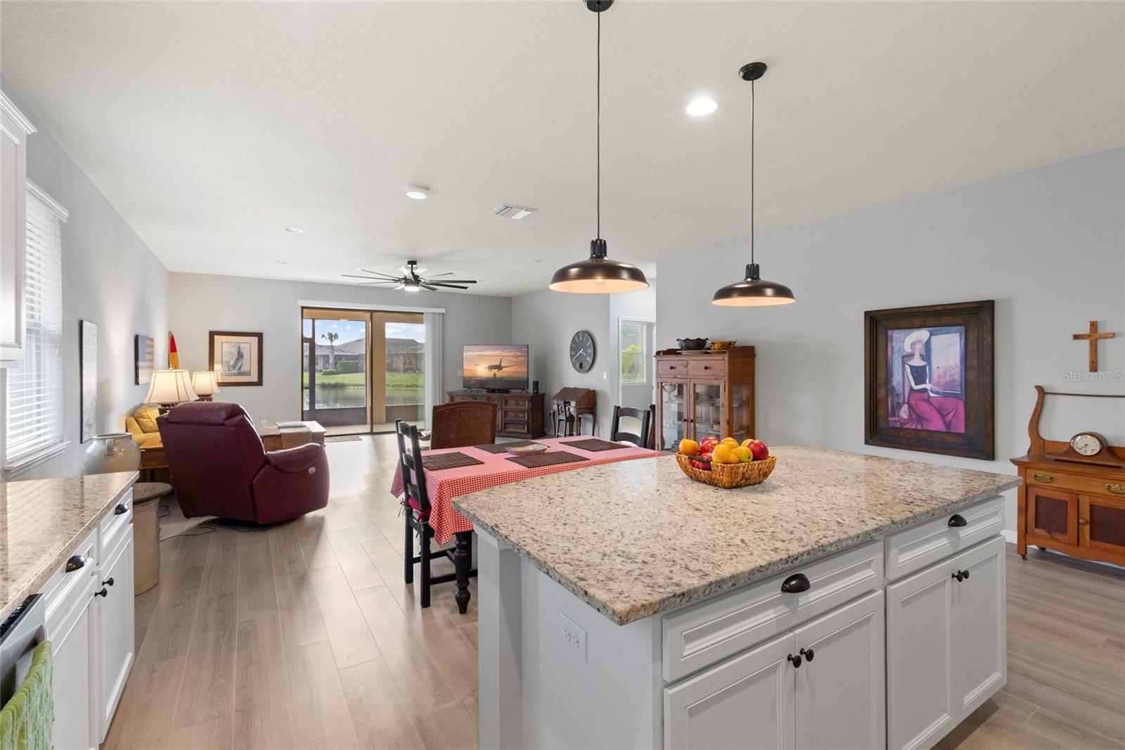 Image 10 of 44 For 6323 Kenava Loop