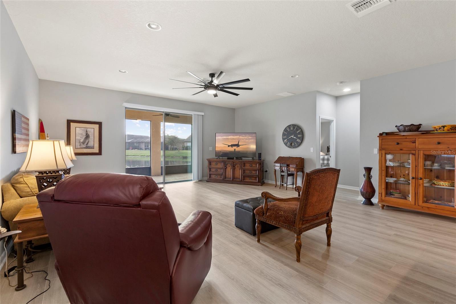 Image 12 of 44 For 6323 Kenava Loop