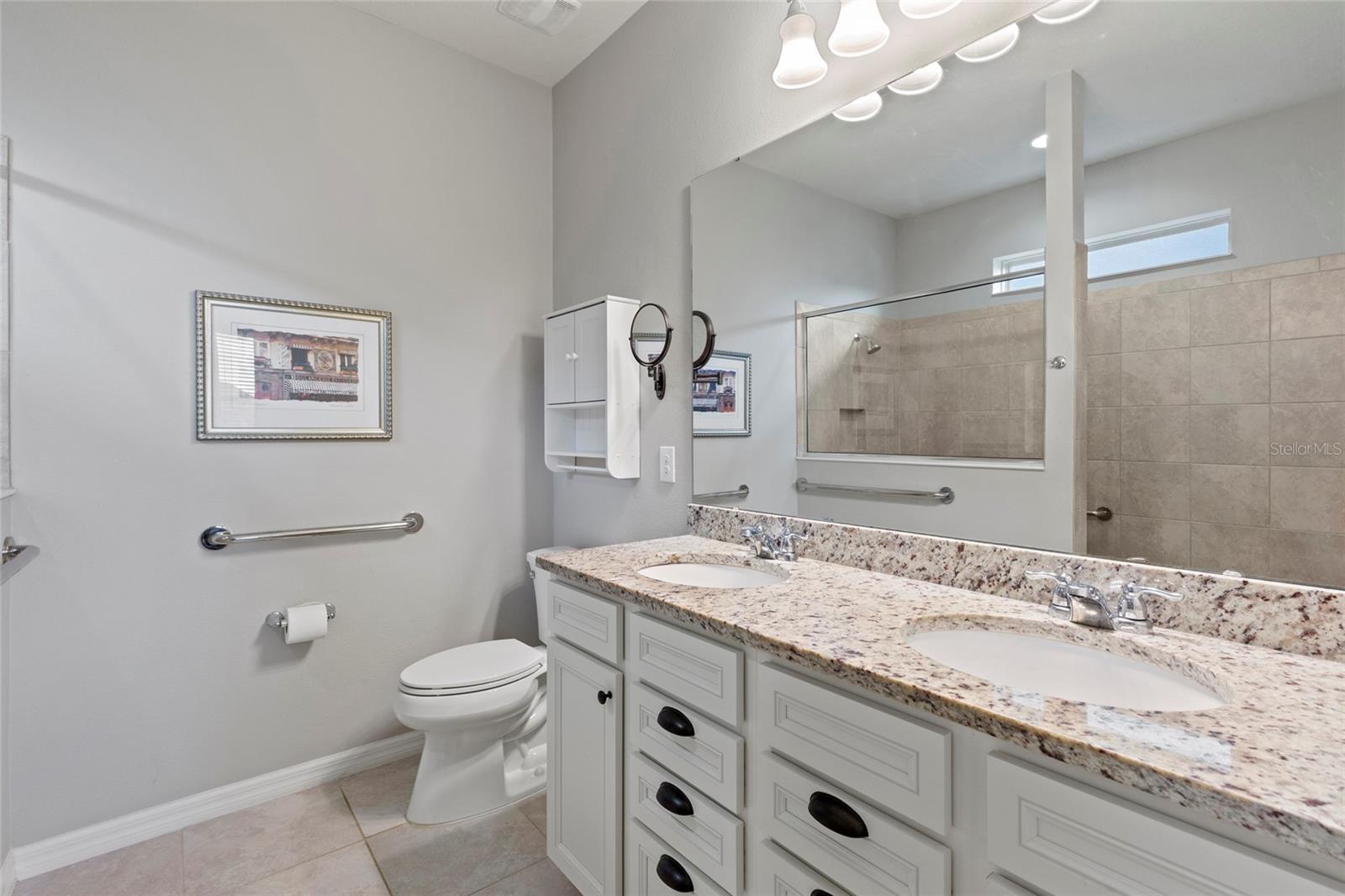 Image 17 of 44 For 6323 Kenava Loop