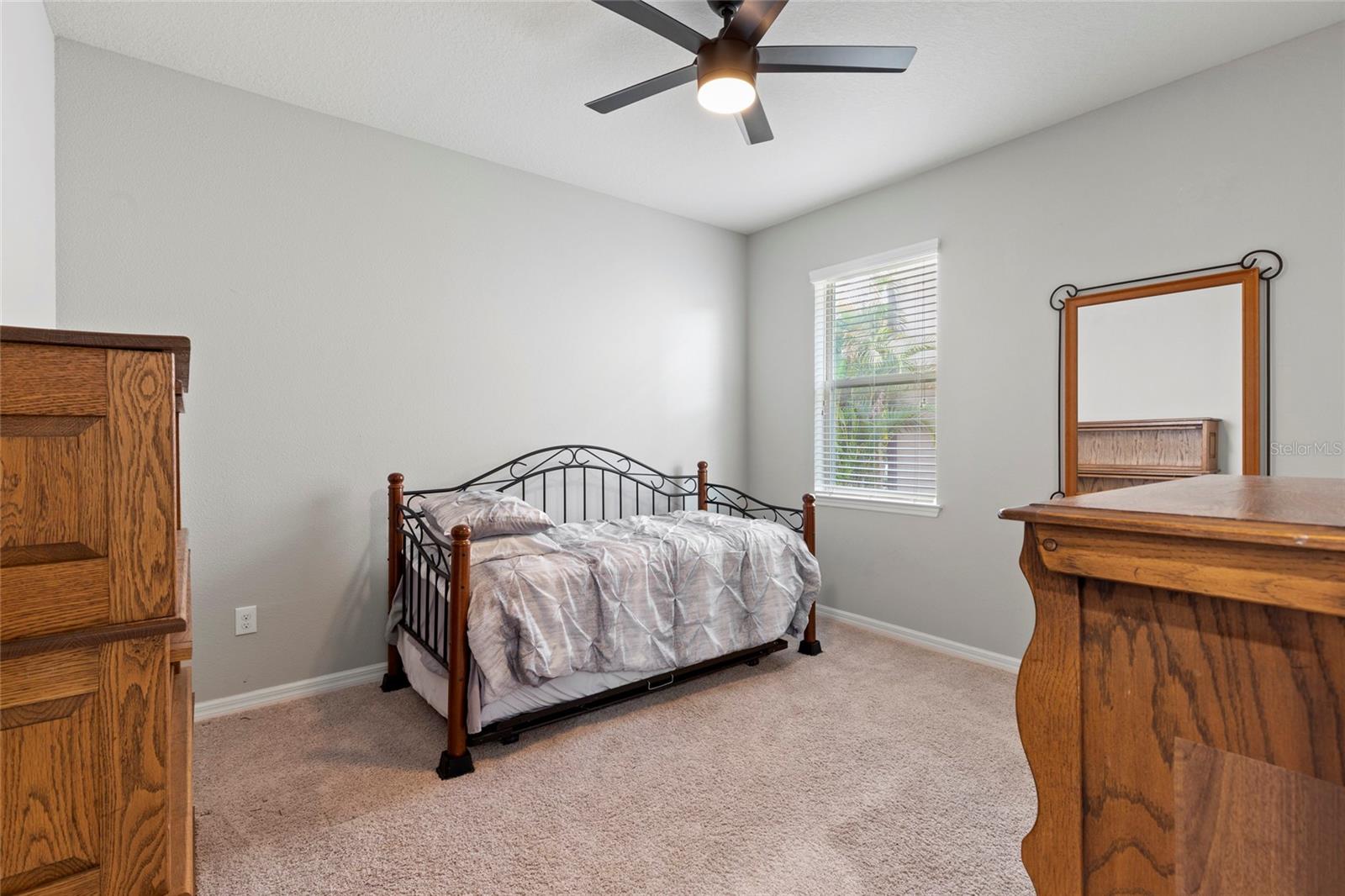 Image 20 of 44 For 6323 Kenava Loop