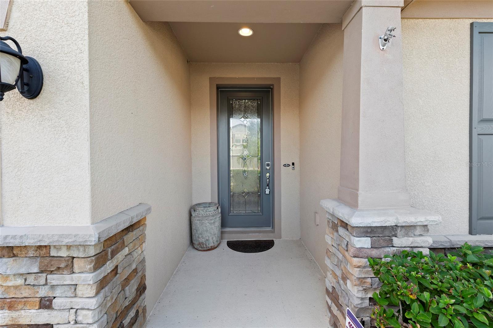 Image 4 of 44 For 6323 Kenava Loop