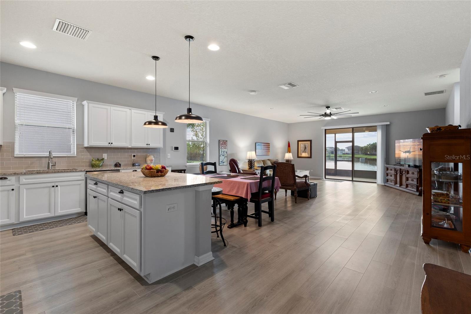 Image 6 of 44 For 6323 Kenava Loop