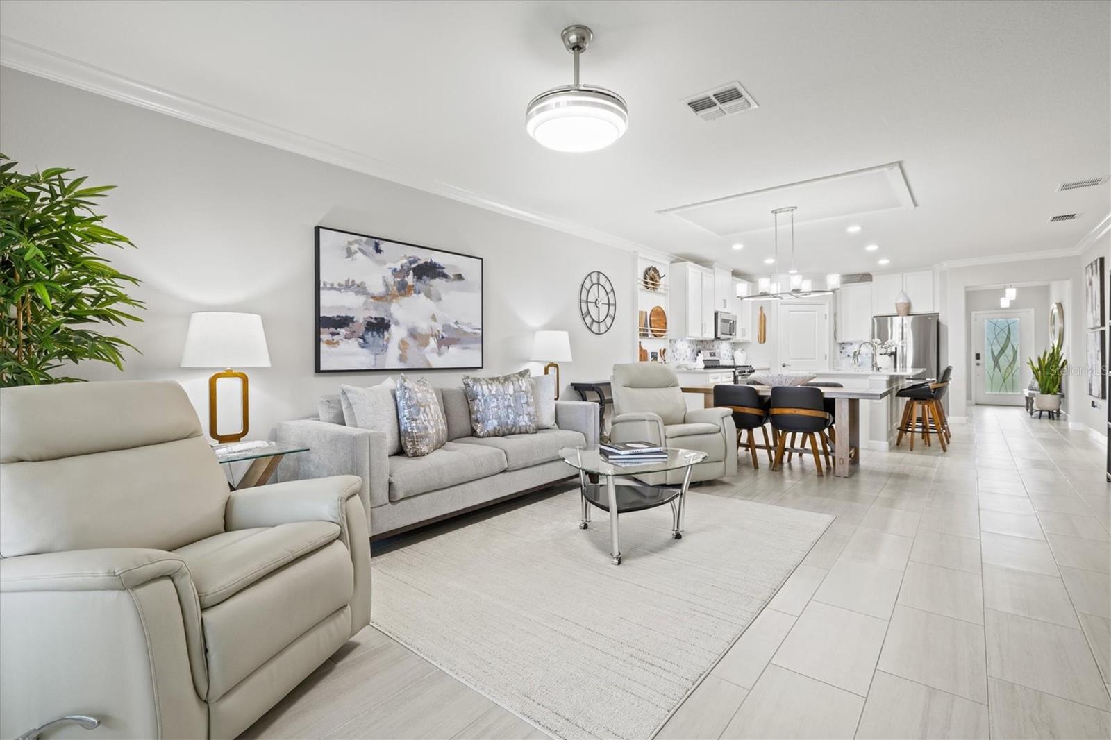 Image 11 of 53 For 17578 Holly Well Avenue