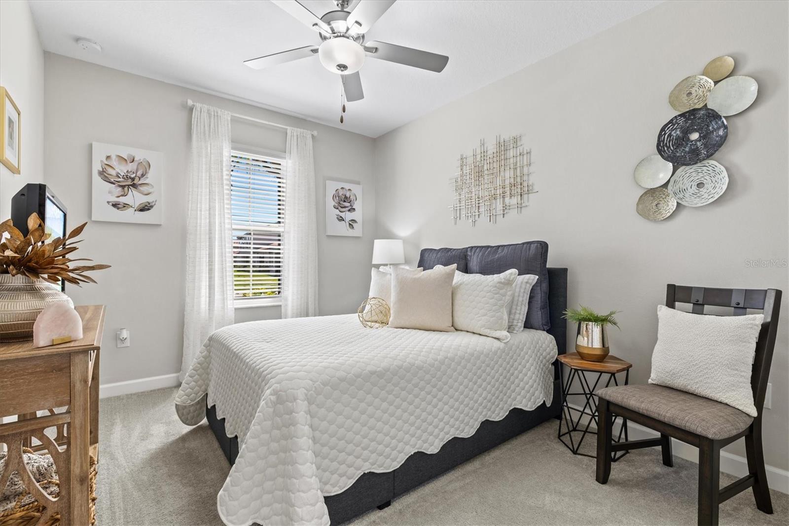 Image 22 of 53 For 17578 Holly Well Avenue