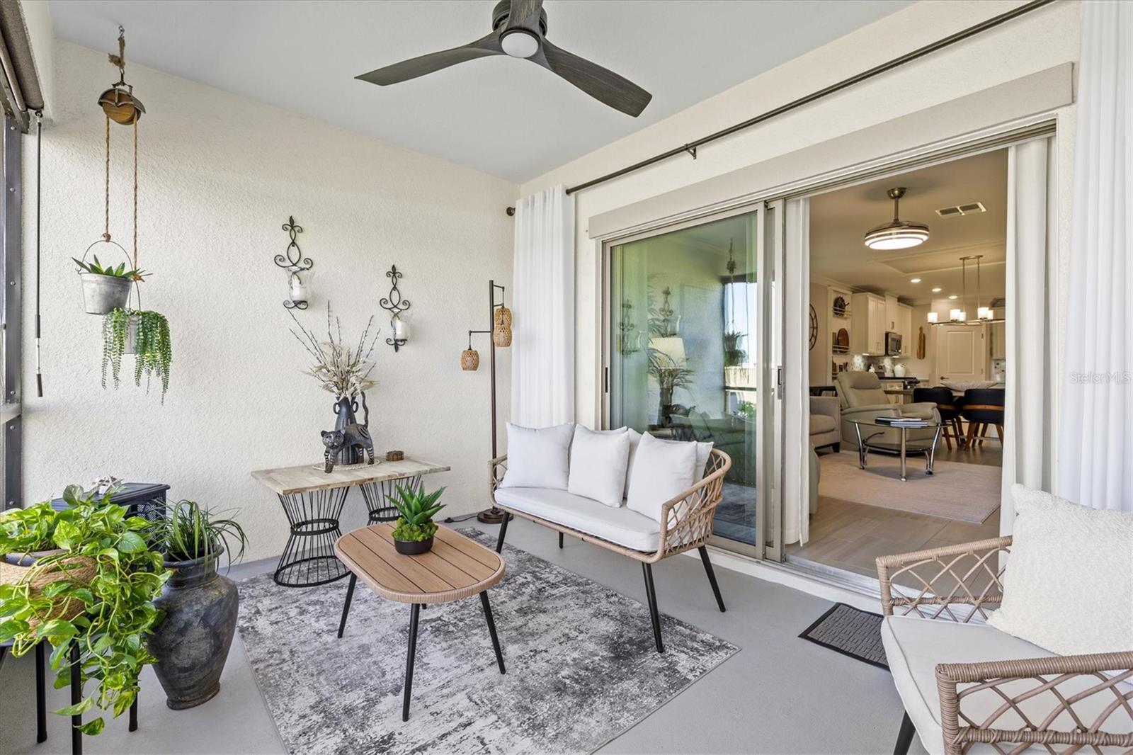 Image 29 of 53 For 17578 Holly Well Avenue