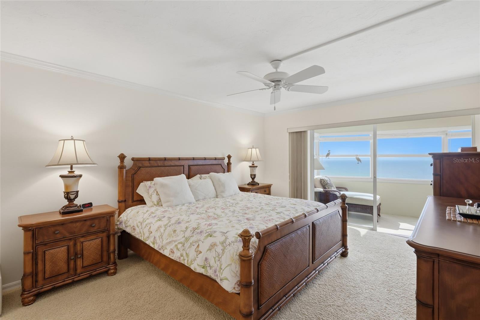 Image 20 of 47 For 1750 Benjamin Franklin Drive 9b