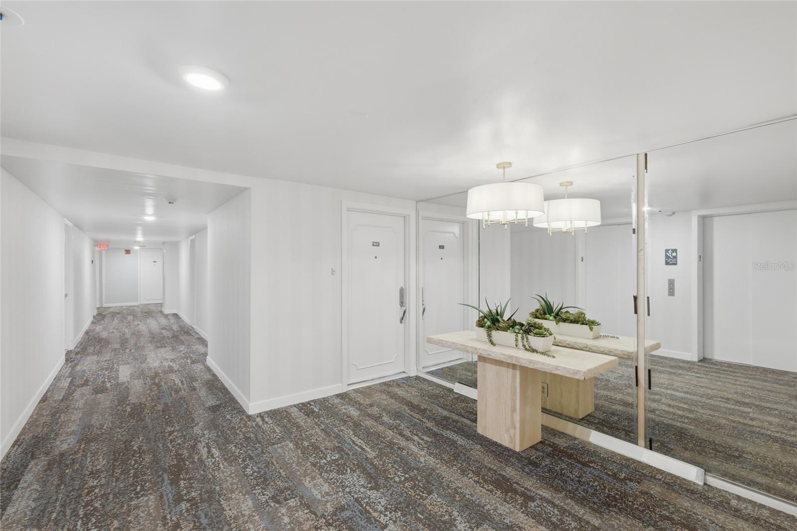 Image 5 of 47 For 1750 Benjamin Franklin Drive 9b