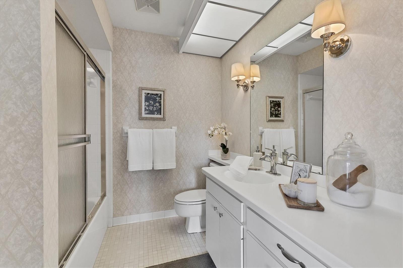 Image 18 of 35 For 6708 12th Avenue W