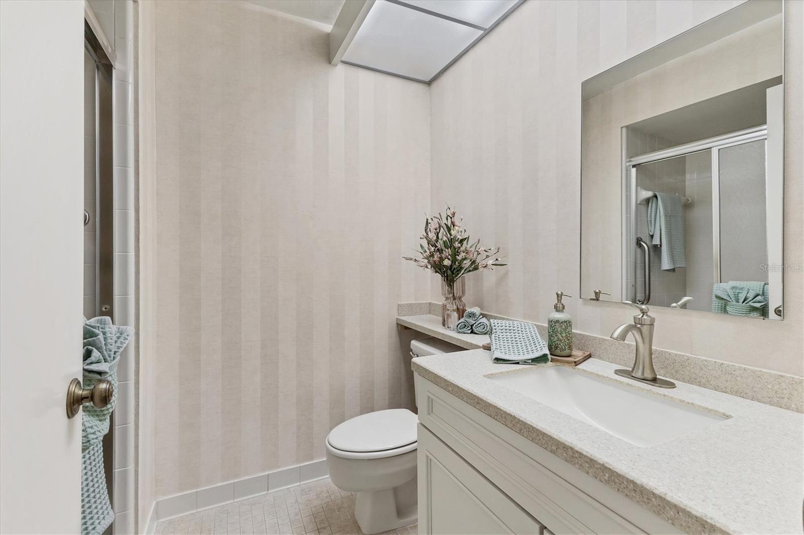 Image 20 of 35 For 6708 12th Avenue W