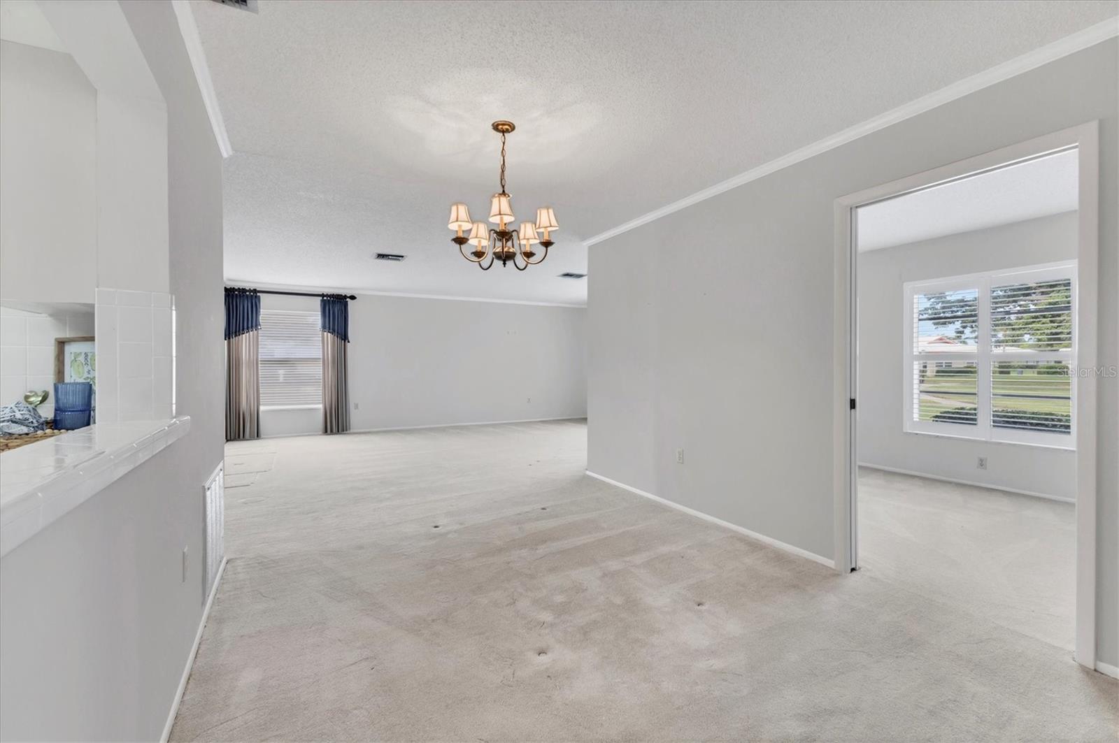 Image 9 of 35 For 6708 12th Avenue W