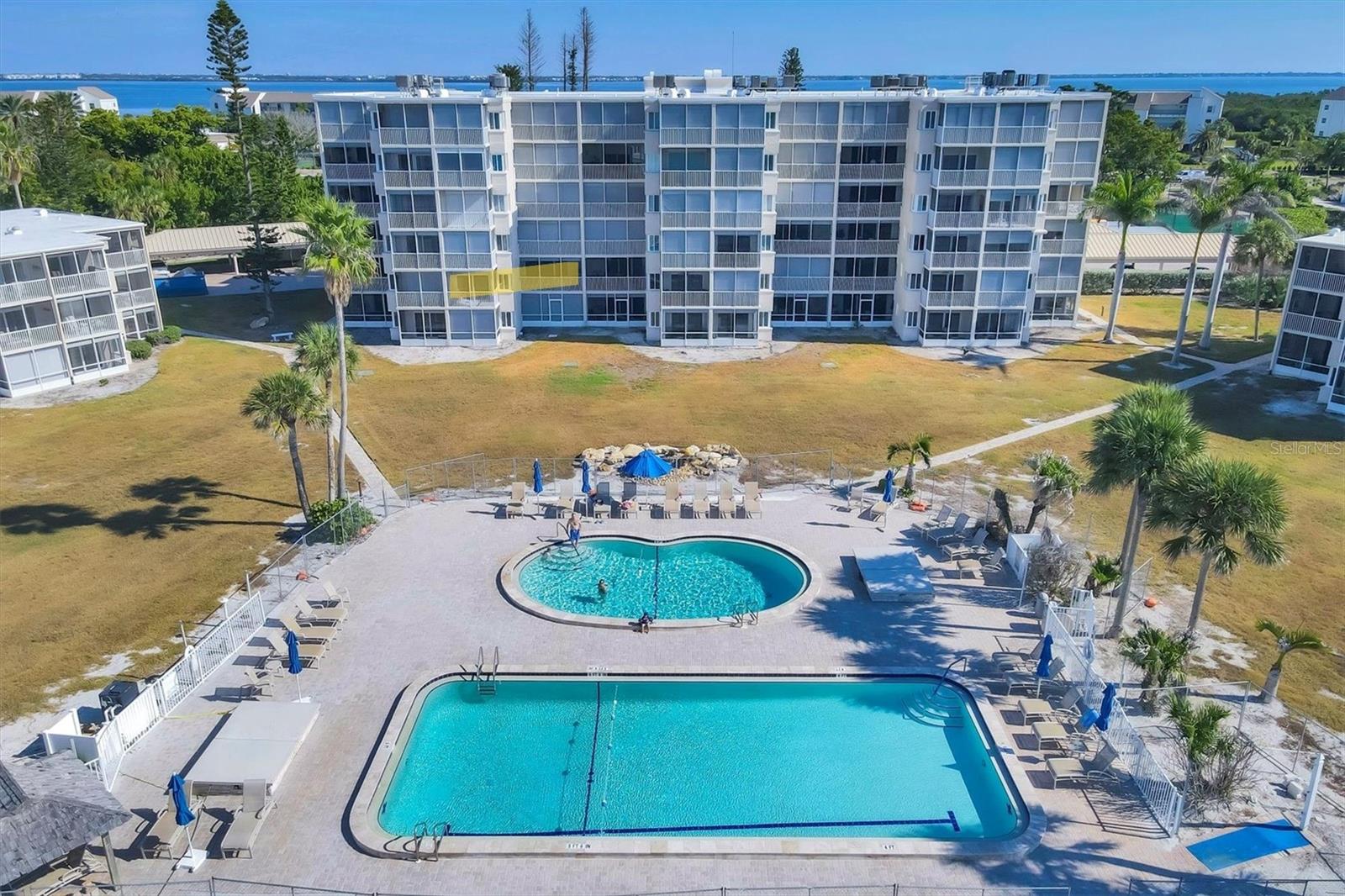 Image 3 of 49 For 4825 Gulf Of Mexico Drive 202