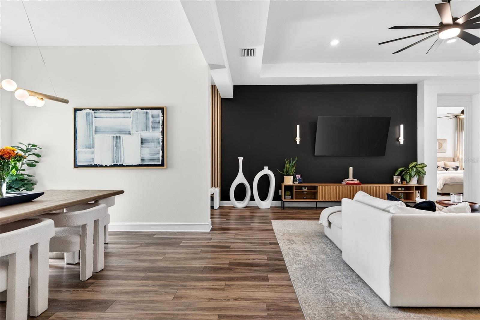 Image 16 of 96 For 13943 Old Creek Court