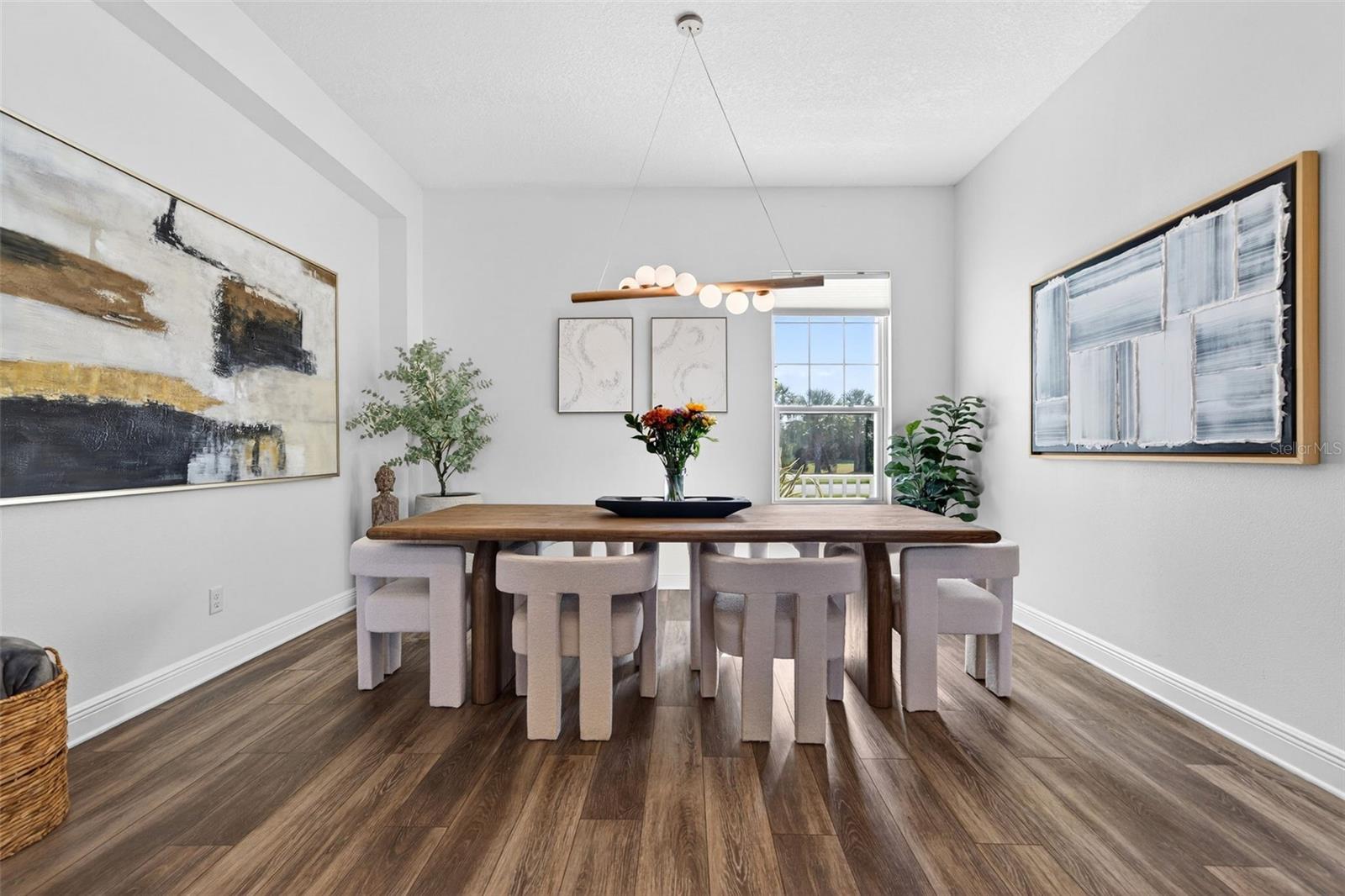 Image 18 of 96 For 13943 Old Creek Court