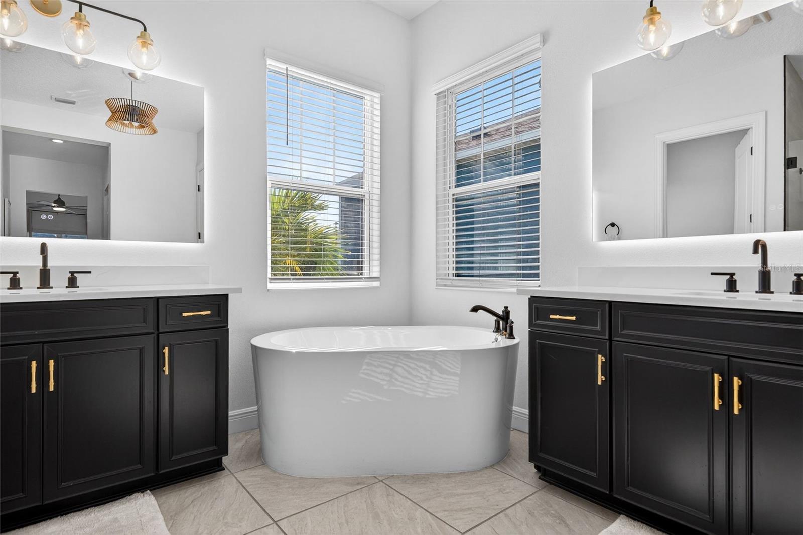 Image 43 of 96 For 13943 Old Creek Court