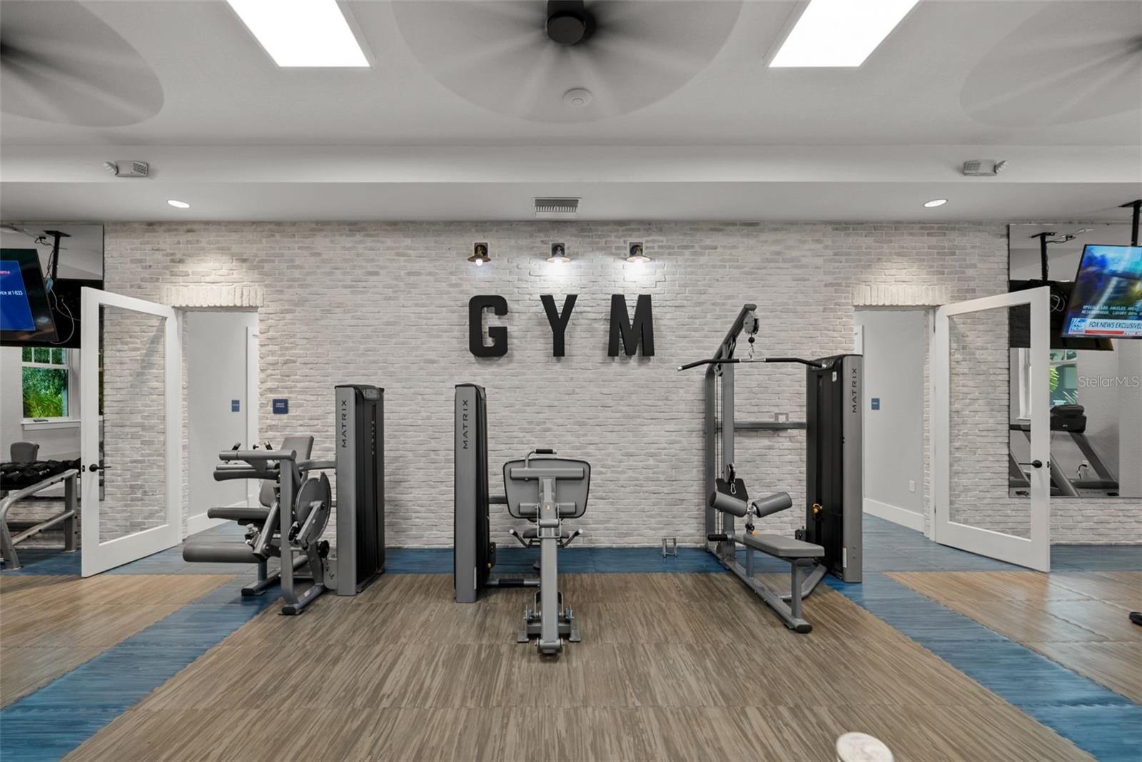 Image 90 of 96 For 13943 Old Creek Court