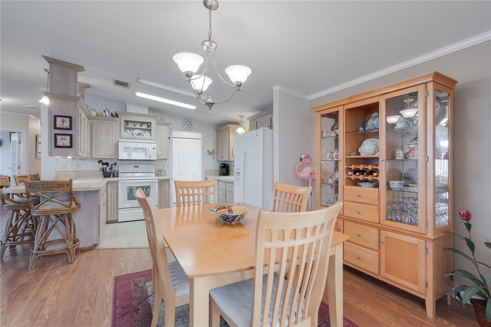 Image 14 of 53 For 790 Fairmount Drive